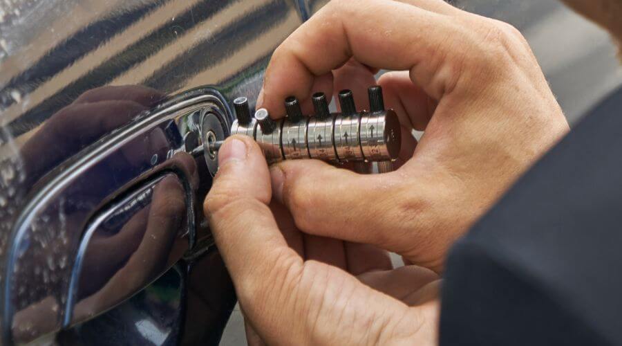 Expert Emergency Roof Repairs services in New Florence, PA